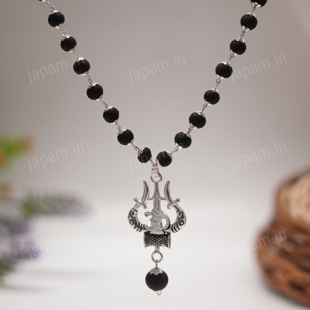 silver_Karungali_Trishool.jpg Silver Plated Karungali Necklace with Trishool Pendant - Image 1